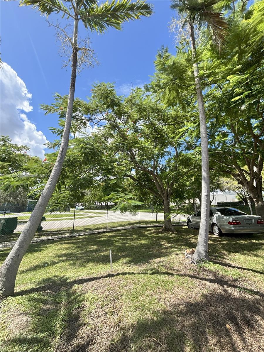 BEL-AIRE SEC 1 - Residential