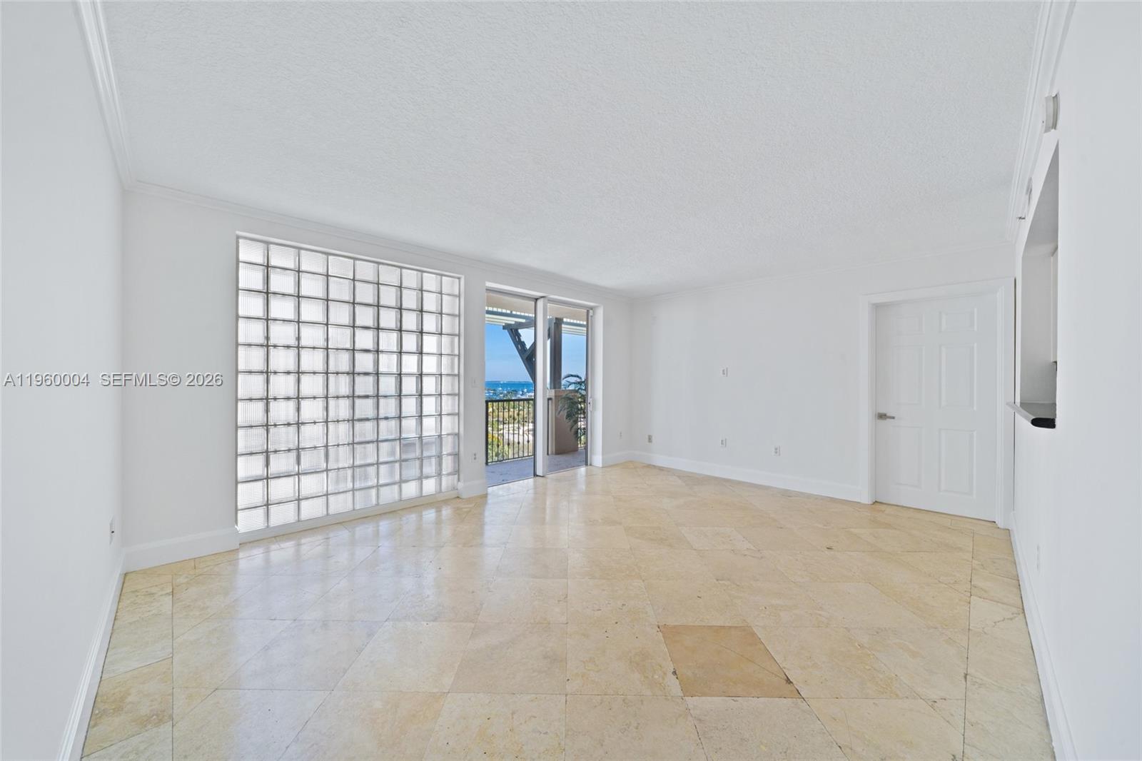 THE MUTINY CONDO - Residential