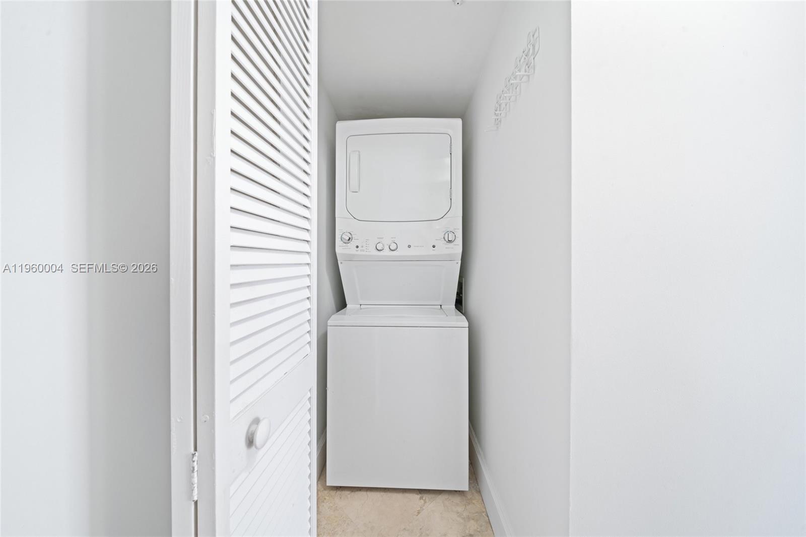 THE MUTINY CONDO - Residential