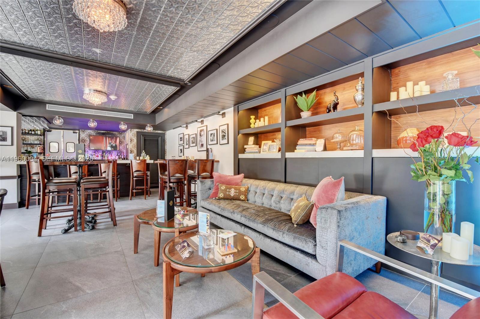 THE MUTINY CONDO - Residential