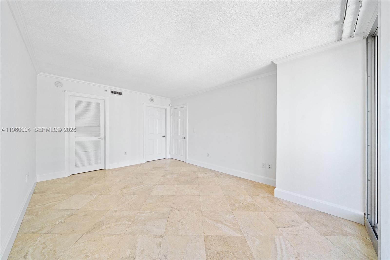 THE MUTINY CONDO - Residential