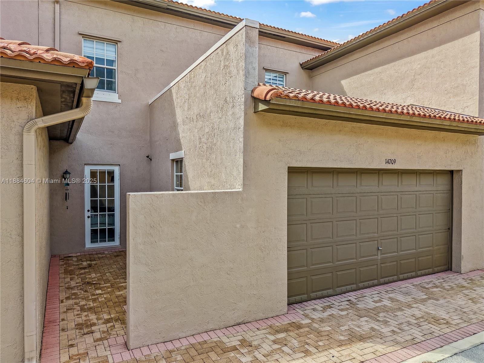 MEADOW PINES - Residential