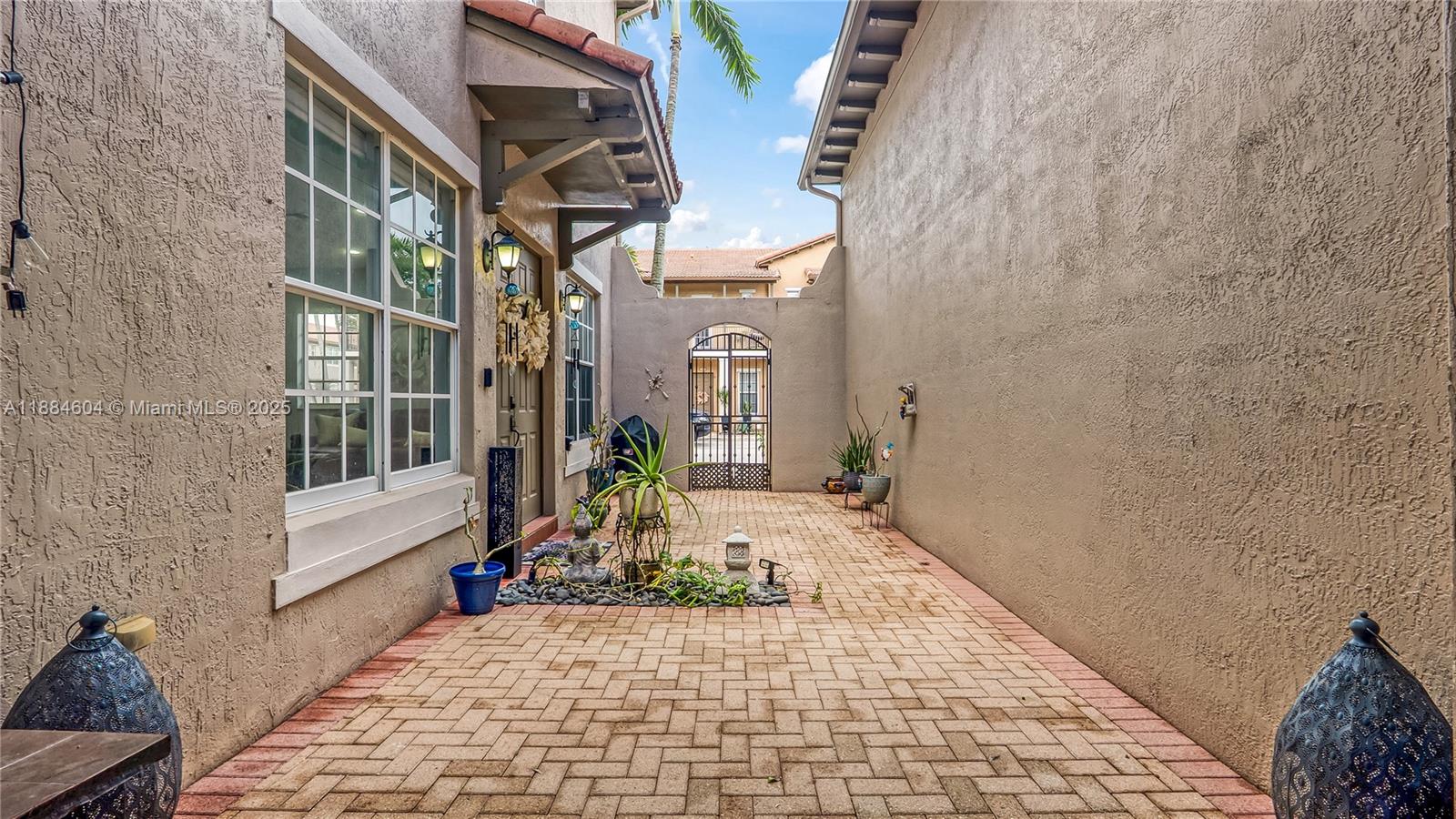 MEADOW PINES - Residential