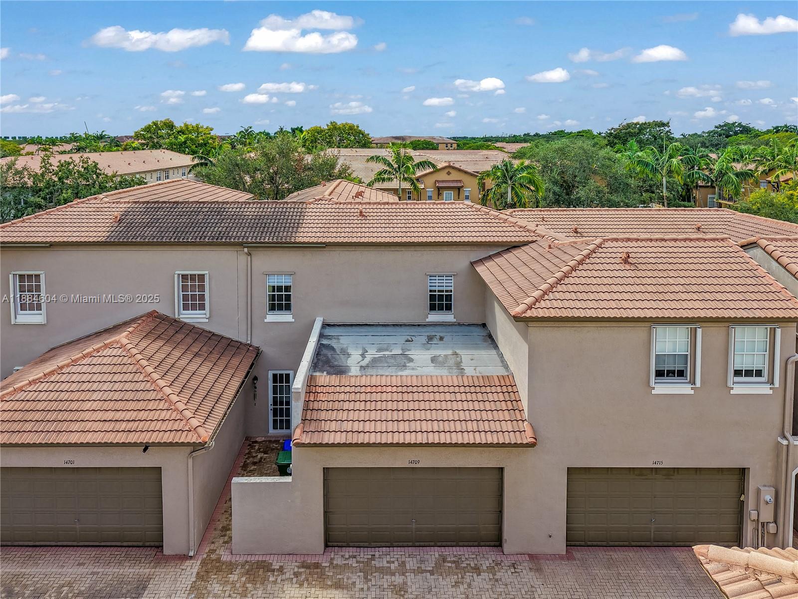 MEADOW PINES - Residential