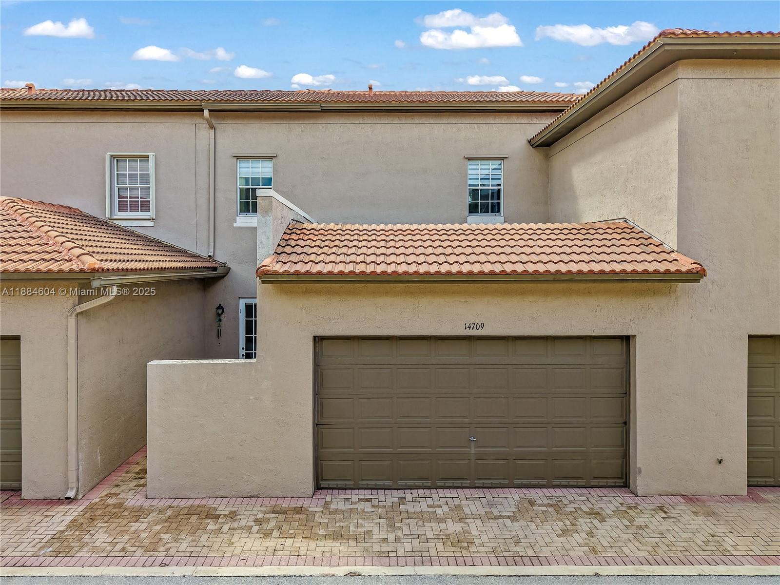 MEADOW PINES - Residential