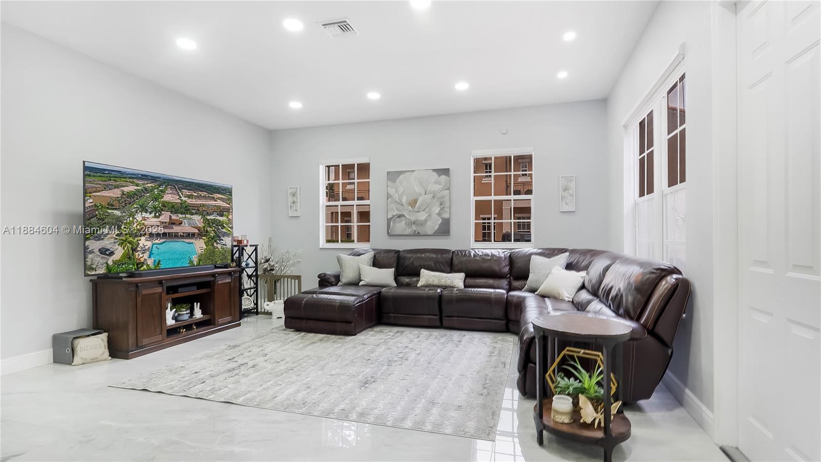 MEADOW PINES - Residential