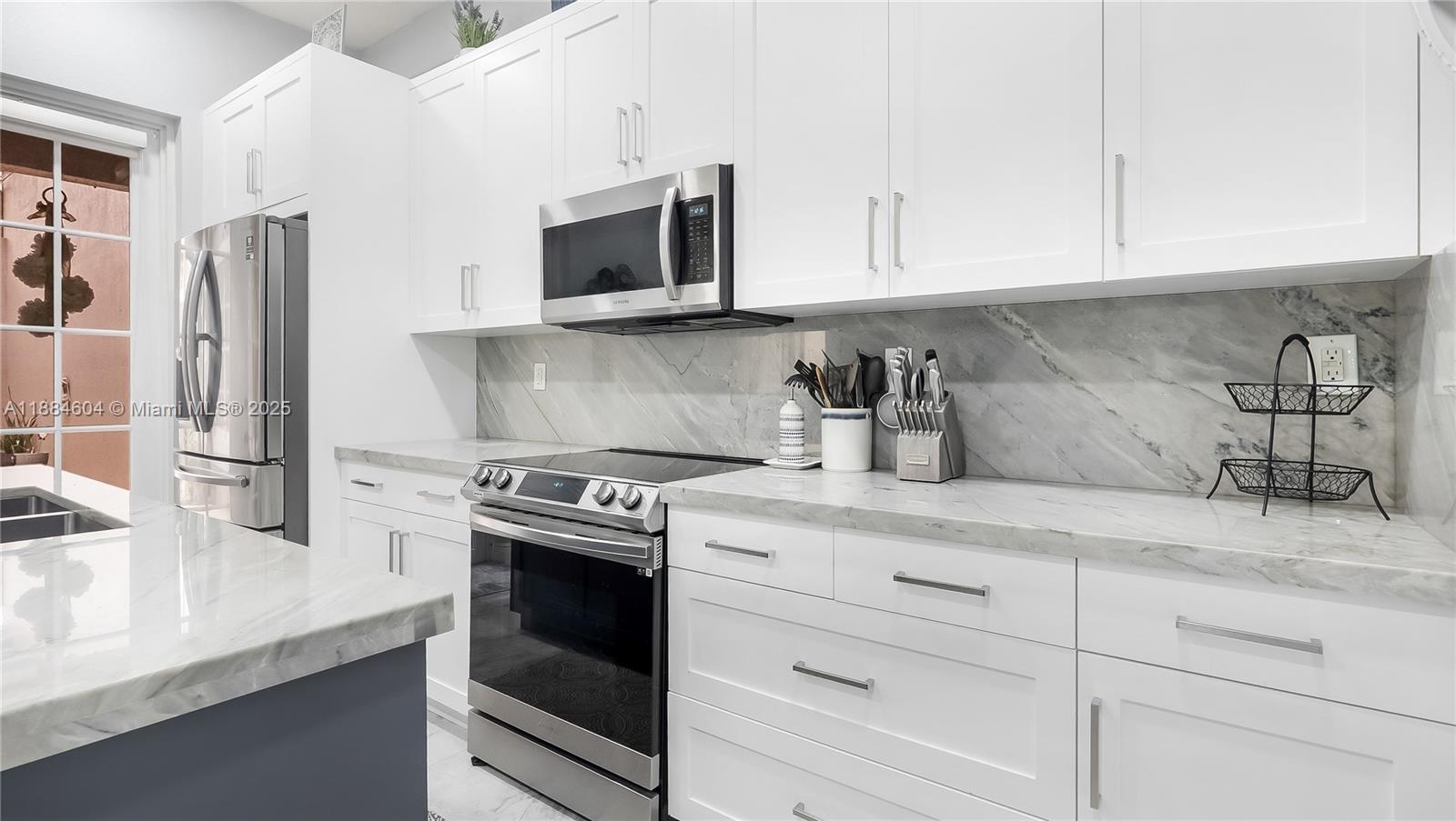 MEADOW PINES - Residential