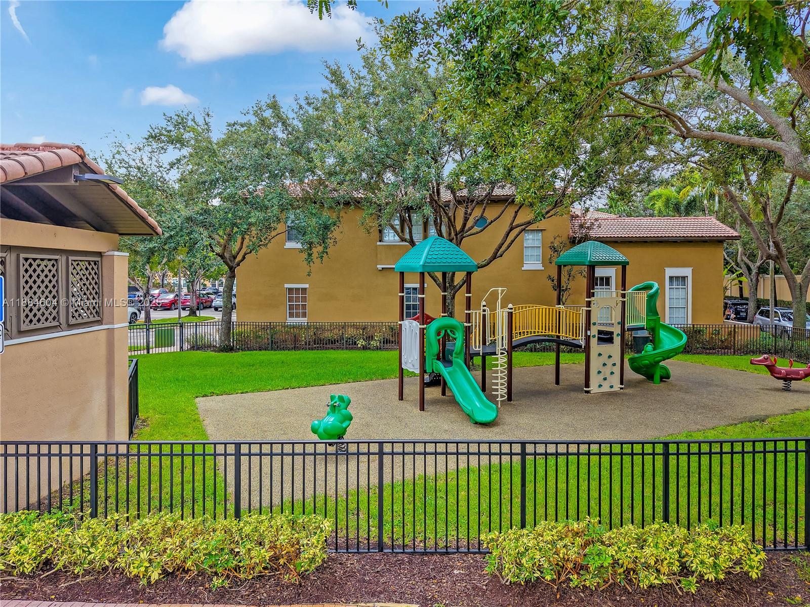 MEADOW PINES - Residential