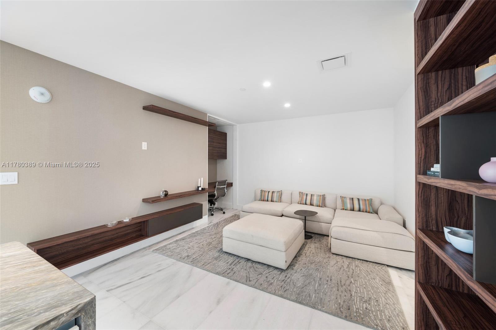 Missoni Baia - Residential