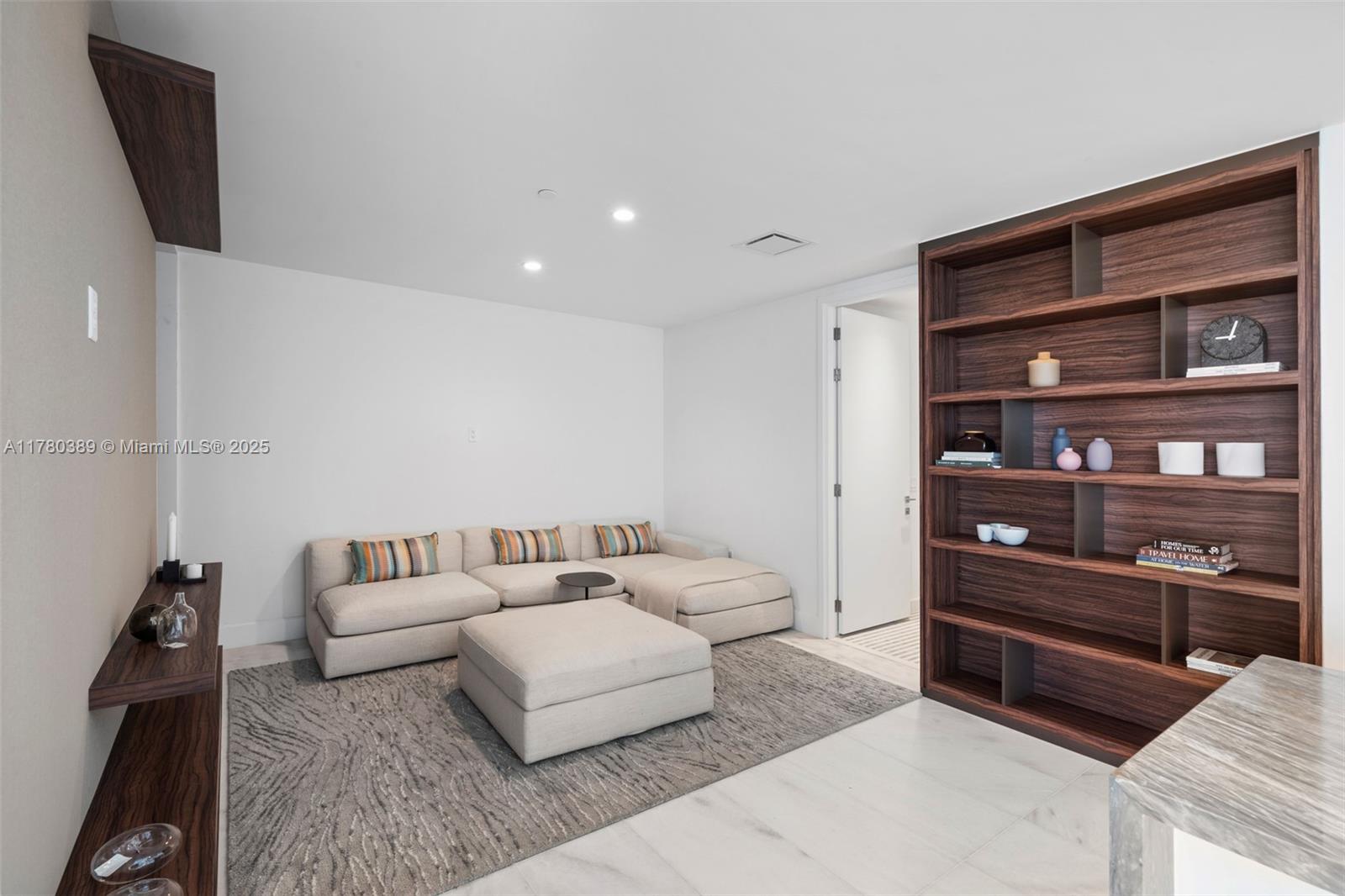 Missoni Baia - Residential