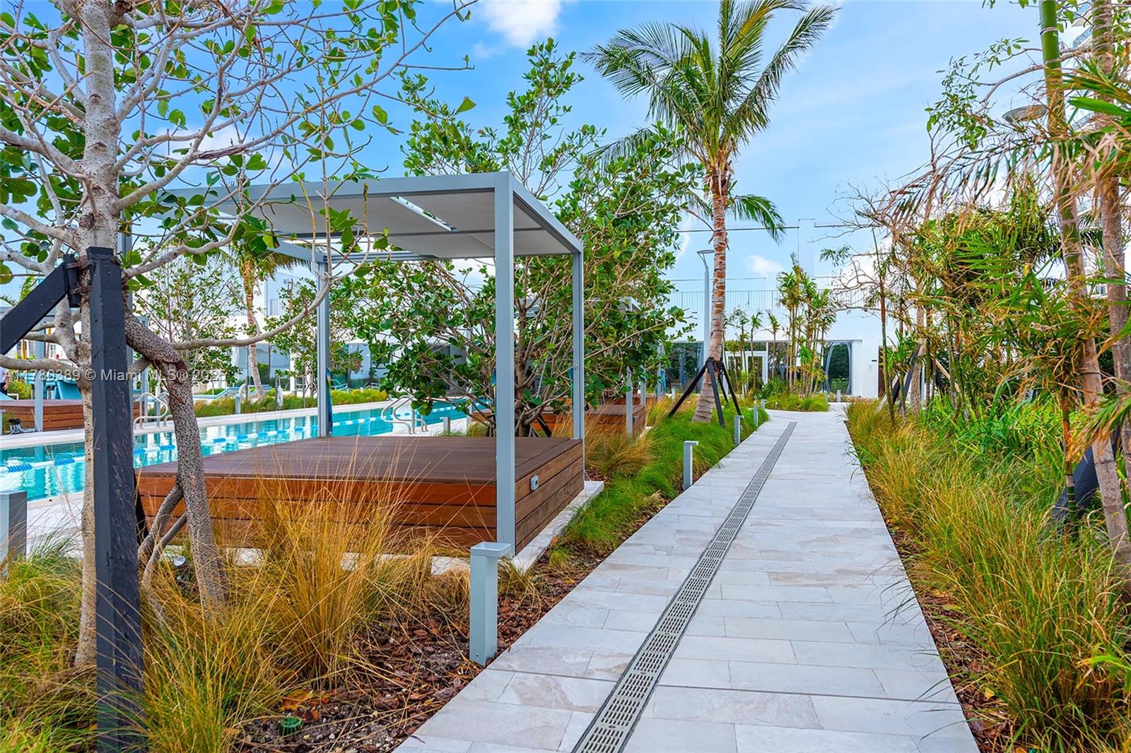 Missoni Baia - Residential