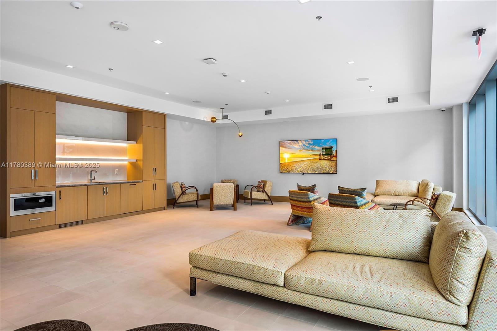 Missoni Baia - Residential