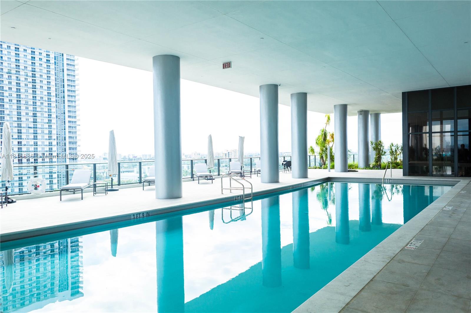 CANVAS CONDO - Residential