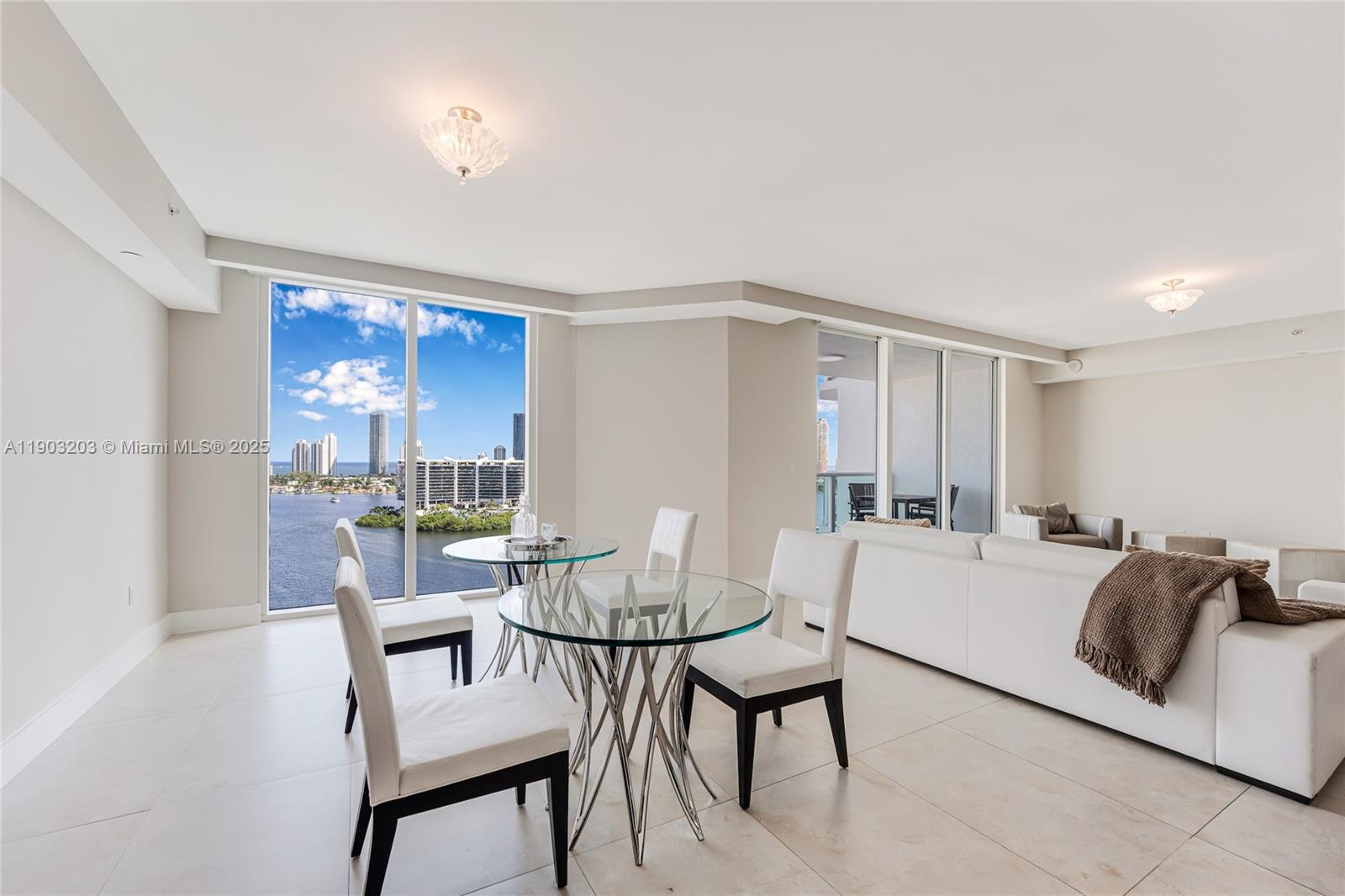 THE PENINSULA II CONDO - Residential Lease