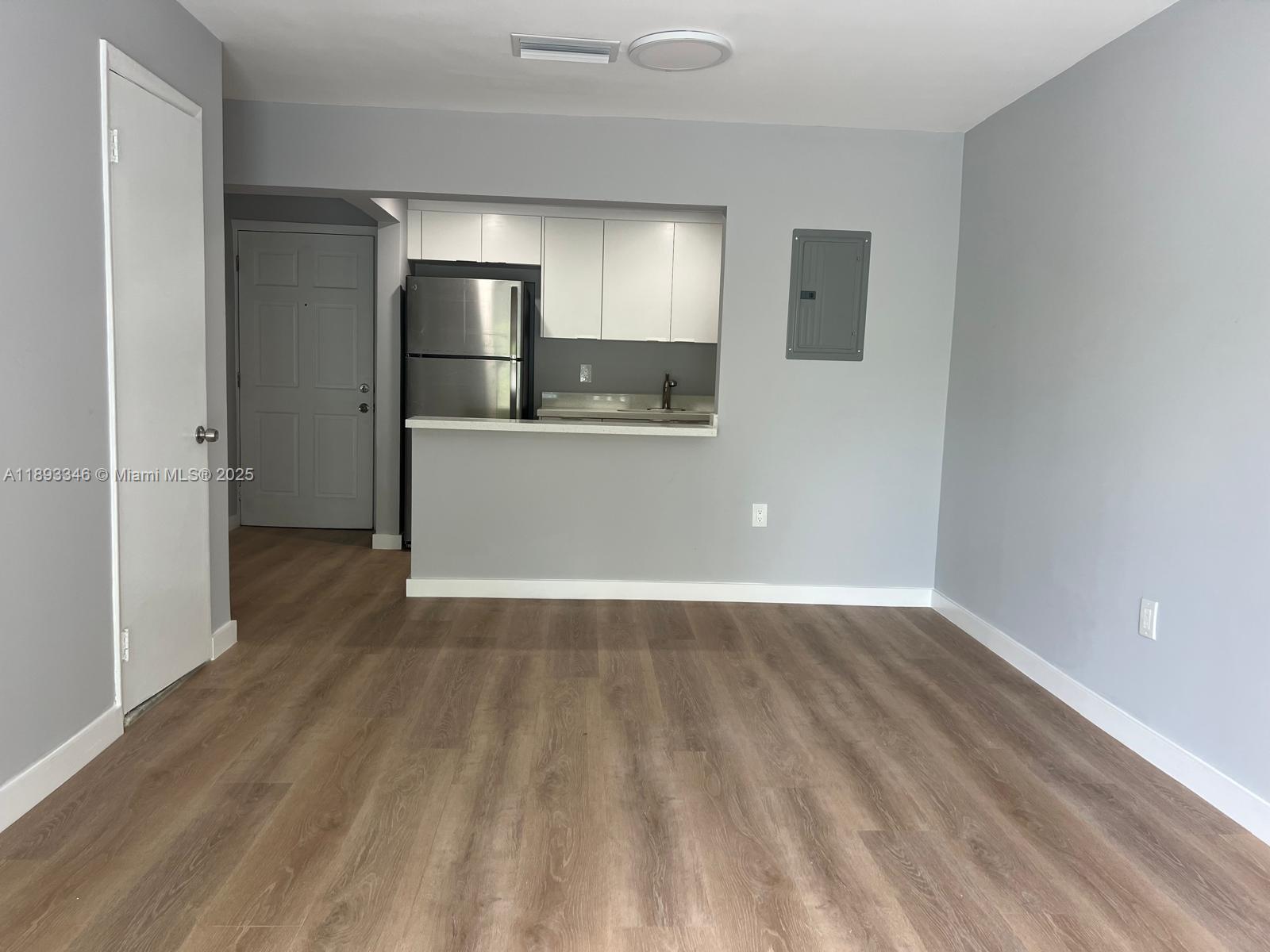 HAYNSWORTH VILLAGE - Residential Lease