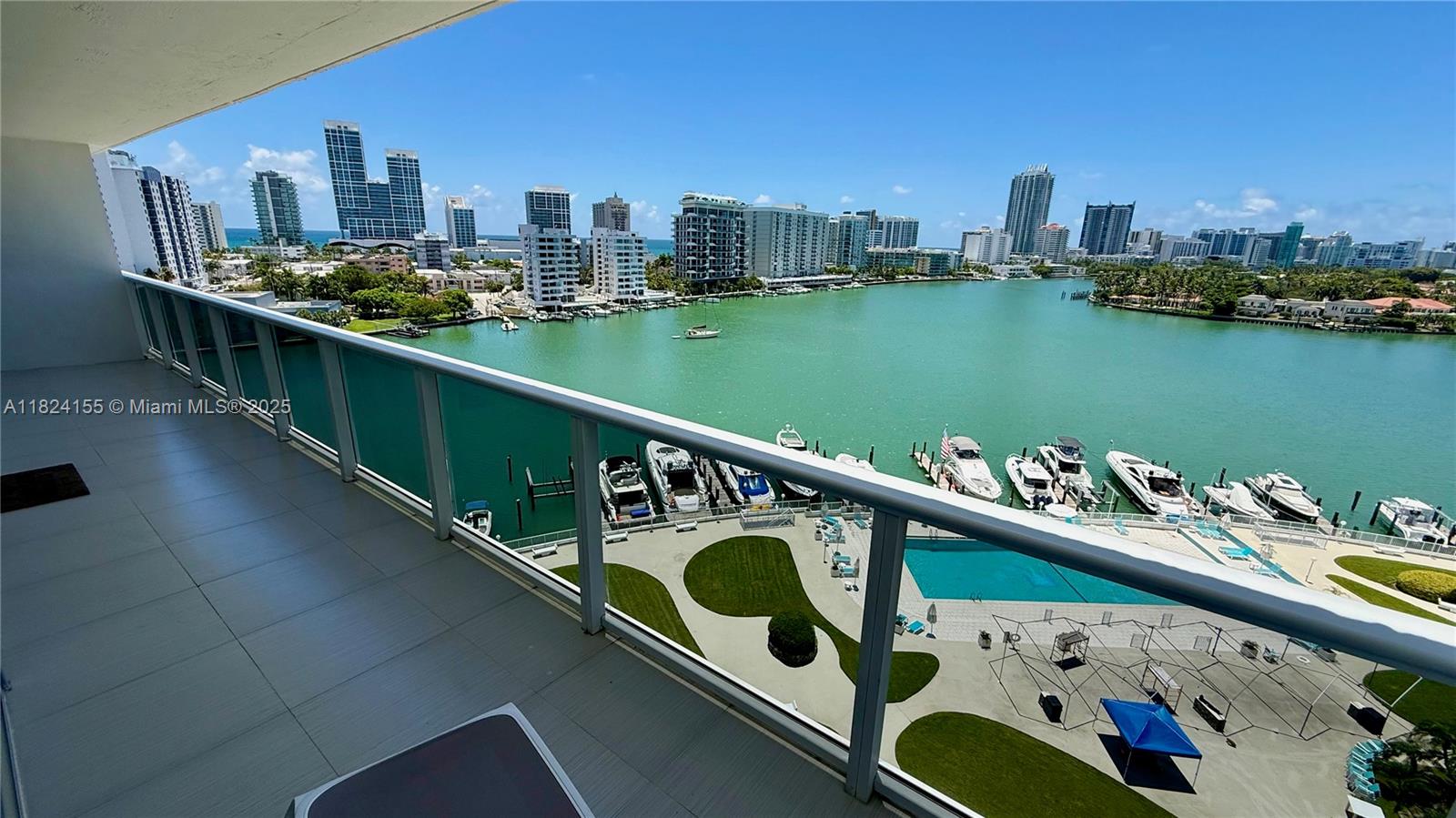900 Bay Dr 906