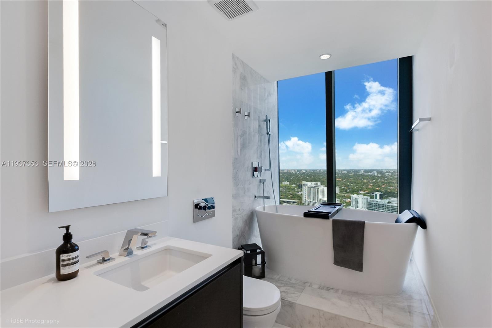 ECHO BRICKELL CONDO - Residential