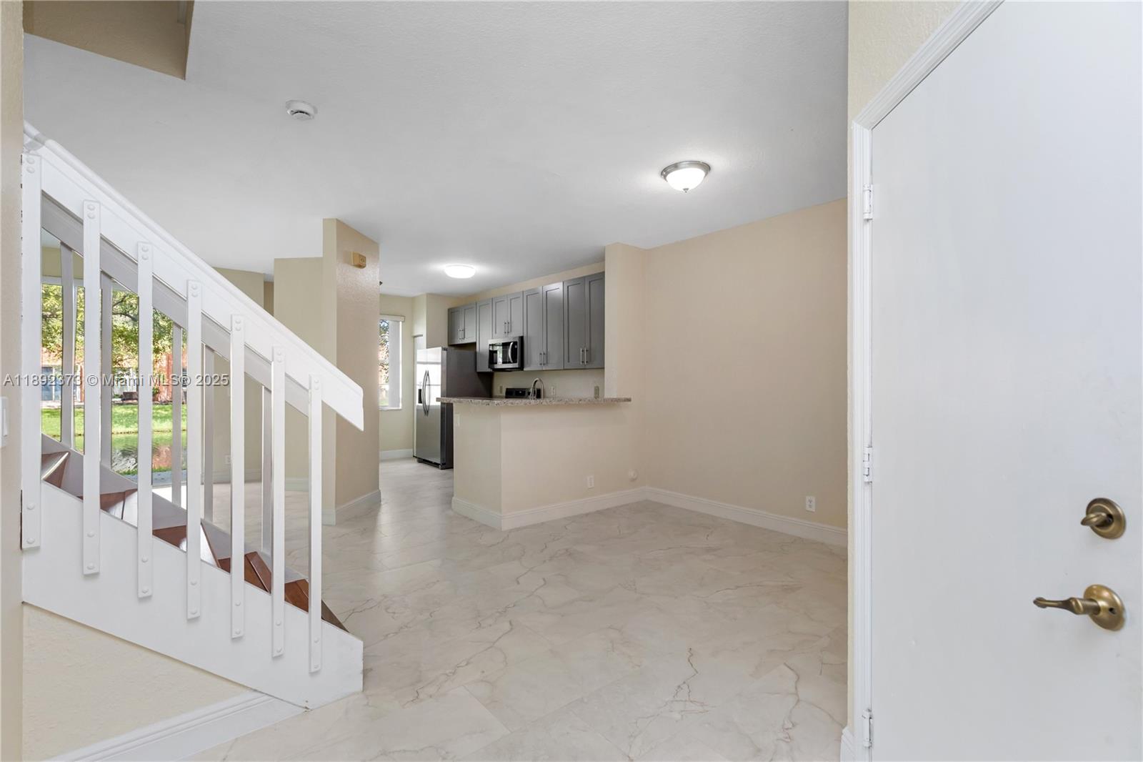 NEXT SUNRISE ENSEMBLE - Residential