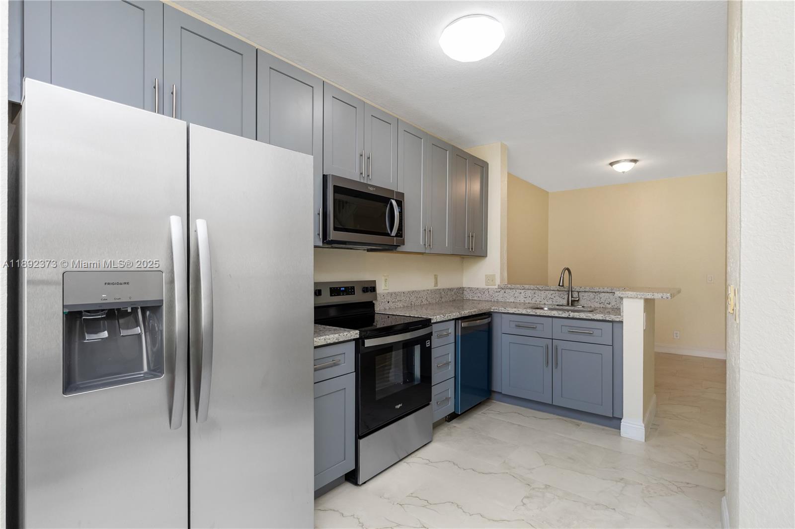 NEXT SUNRISE ENSEMBLE - Residential