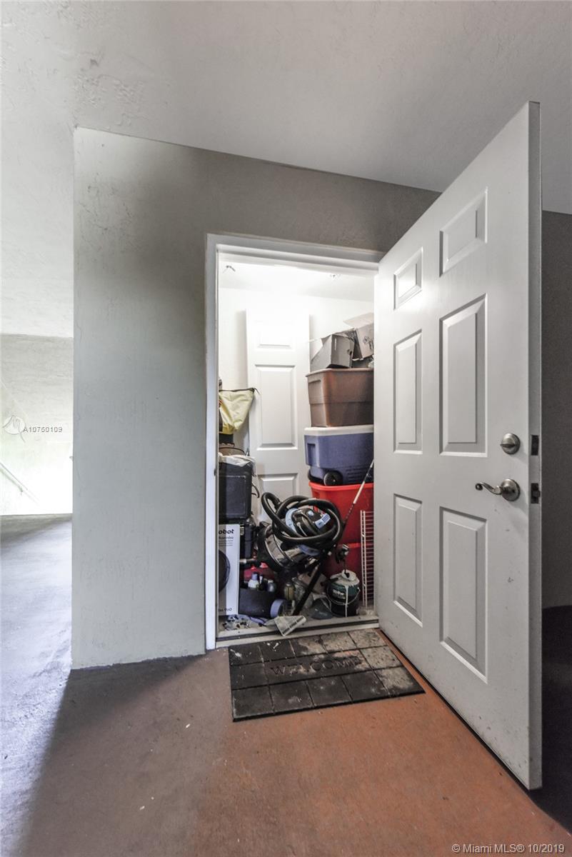 CUTLER LAKES CONDO - Residential