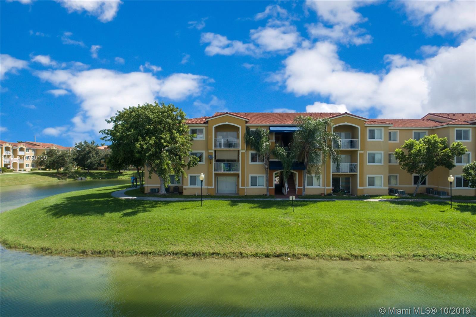 CUTLER LAKES CONDO - Residential