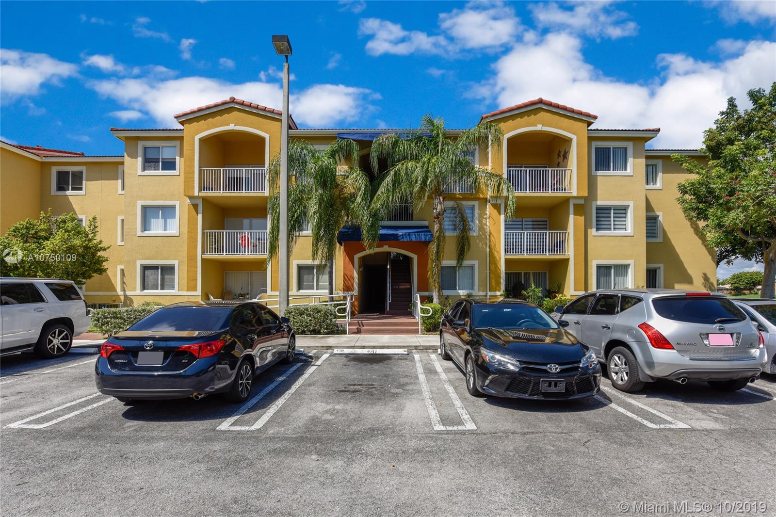 CUTLER LAKES CONDO - Residential