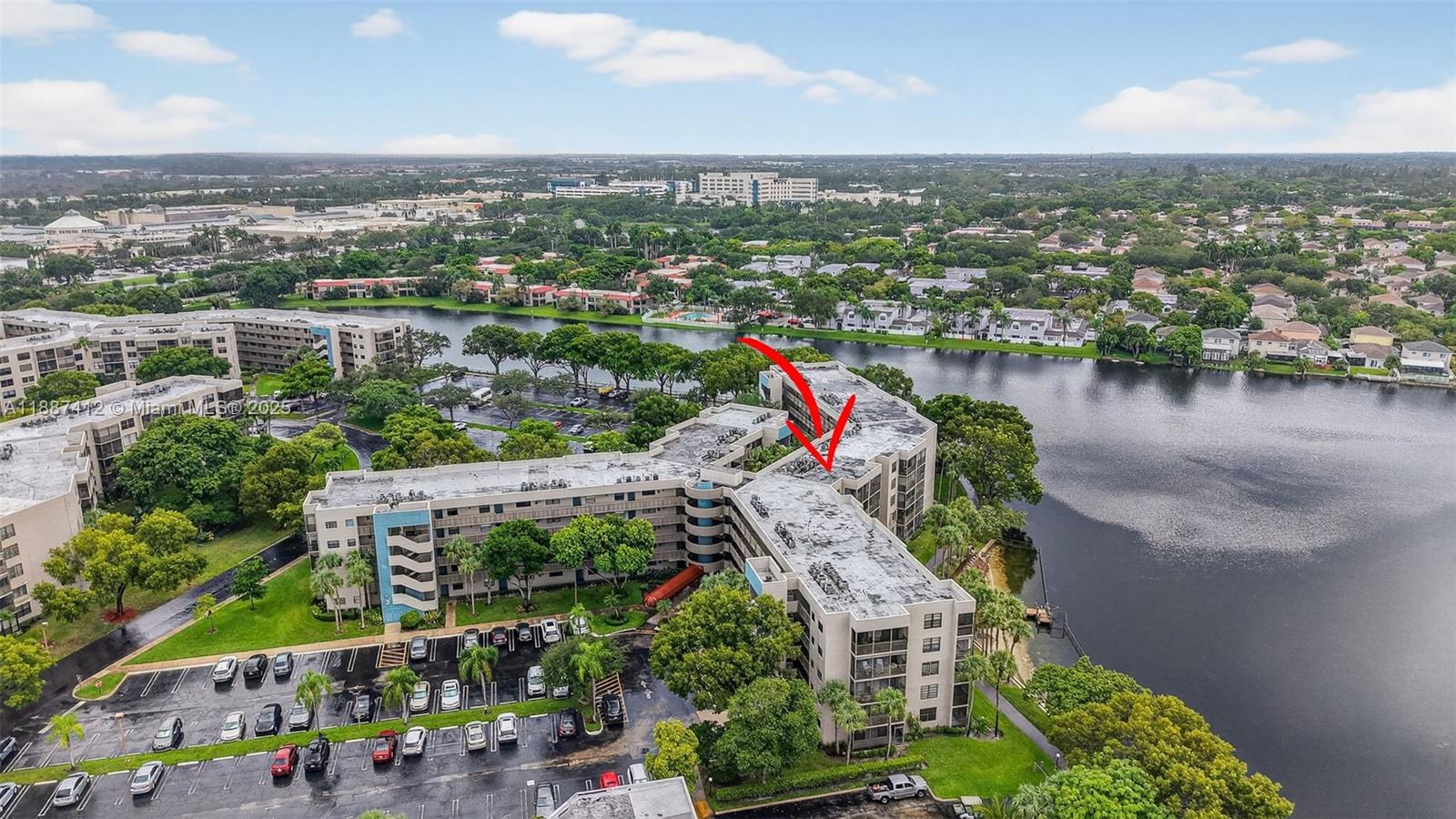 COLONY POINT 3 CONDO - Residential