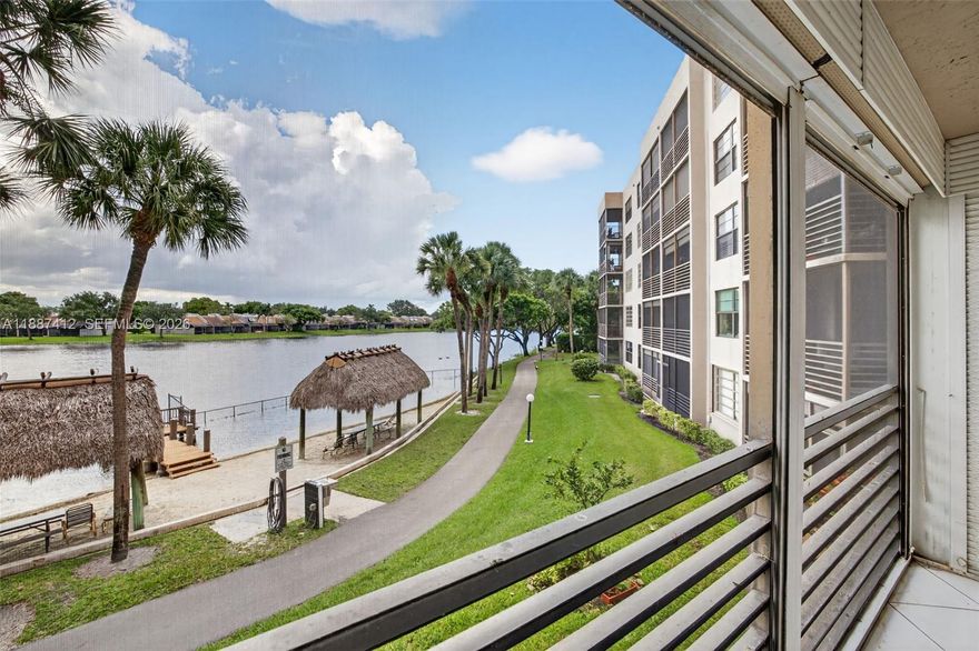 Highly sought-after 55+ GATED & 24-Hour MANNED community of Colony Point! WATERFRONT CONDO! Freshly painted 1 BR / 1.5 BTH condo with GORGEOUS LAKE VIEWS. Bright living and dining area with plenty of natural light.

BRAND NEW DISHWASHER, BUILT-IN MICROWAVE, & LIGHTING FIXTURES (2025), HVAC 2022, ELECTRICAL PANEL 2019.

Spacious primary suite with a large WALK-IN CLOSET and private en-suite bath with tub/shower combination. HALF BATH is ideal for guests. Enjoy the convenience of an IN-UNIT WASHER & DRYER, PRIVATE STORAGE UNIT, and ONE RESERVED PARKING SPACE.

Amazing amenities for active adults including a CLUBHOUSE, GYM, POOL, SAUNA, TENNIS, SHUFFLEBOARD, PICKLEBALL, and more. COMPLIMENTARY SHUTTLE to grocery stores, shopping, and local destinations.

40 YEAR CERTIFICATION COMPLETE. CABLE TV, INTERNET, WATER & TRASH INCLUDED IN MAINTENANCE.

NO LEASING, PETS OR TRUCKS. 20% ESCROW REQUIRED with all offers.