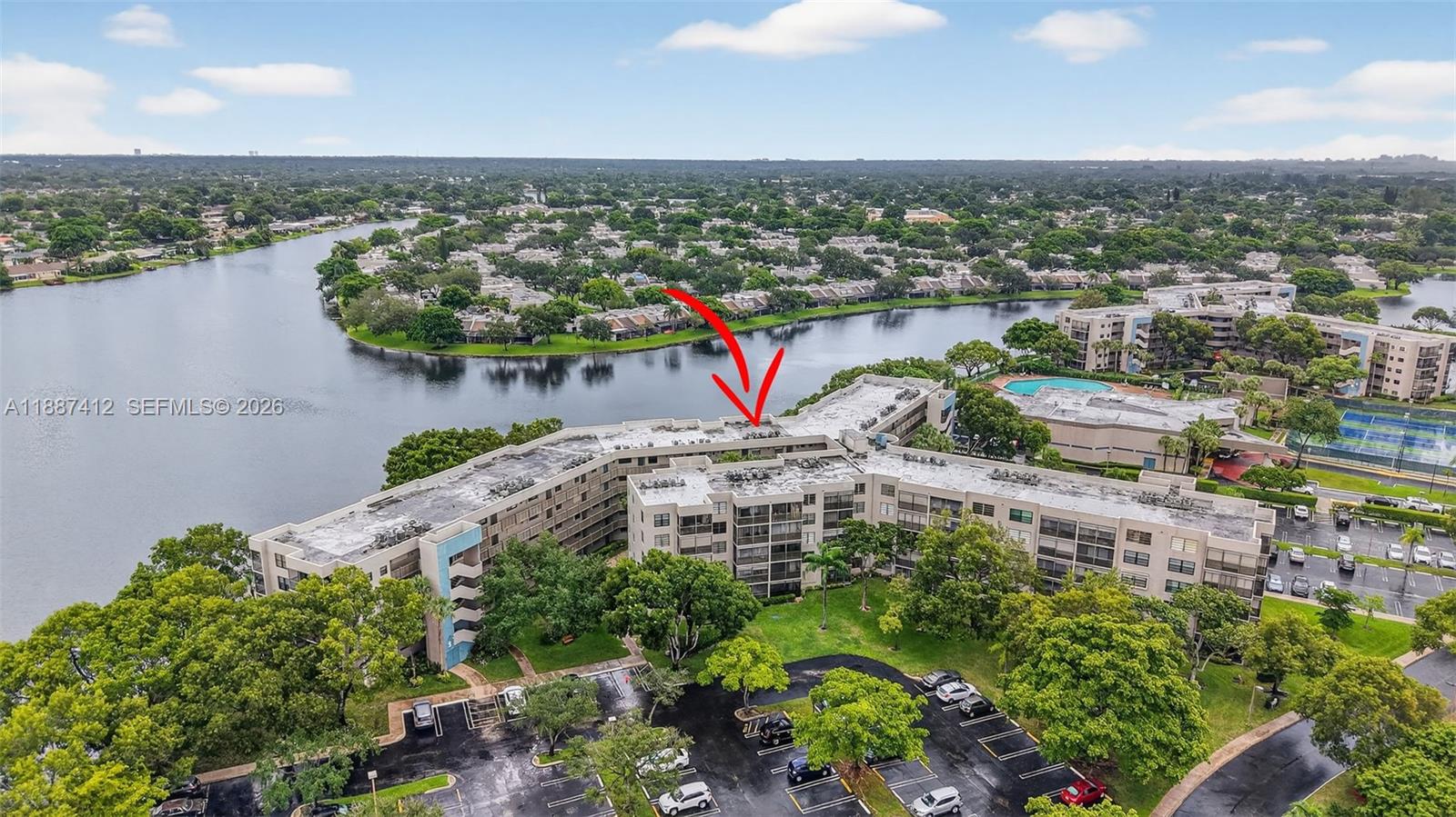 COLONY POINT 3 CONDO - Residential