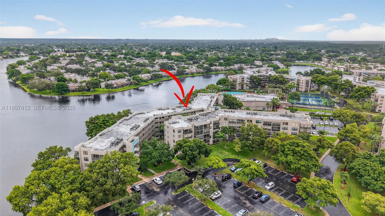 COLONY POINT 3 CONDO - Residential