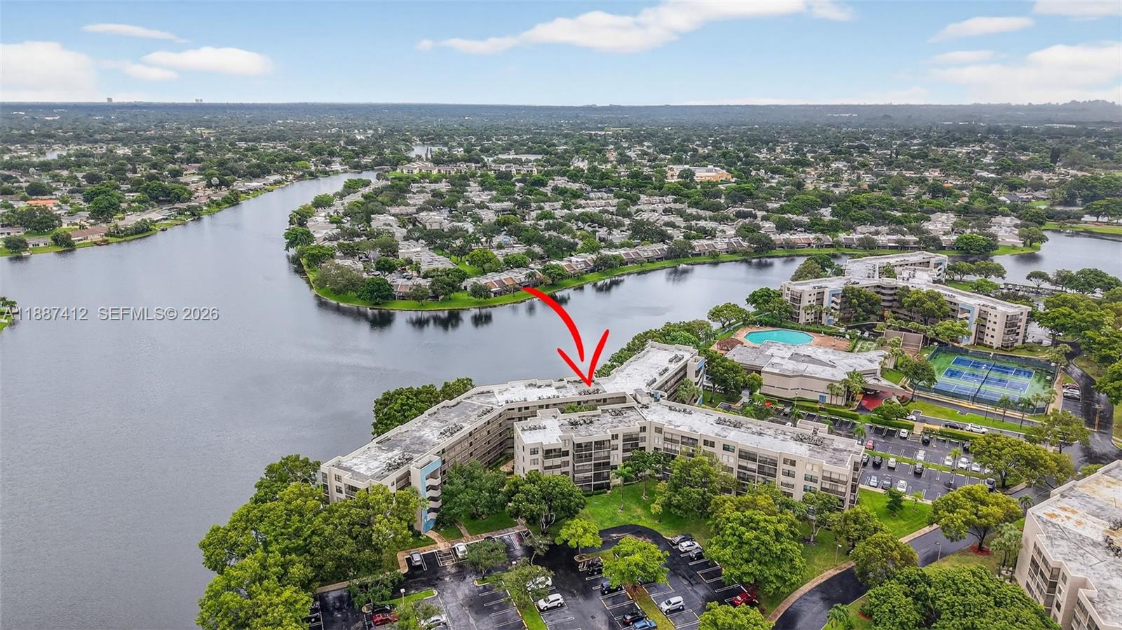 COLONY POINT 3 CONDO - Residential