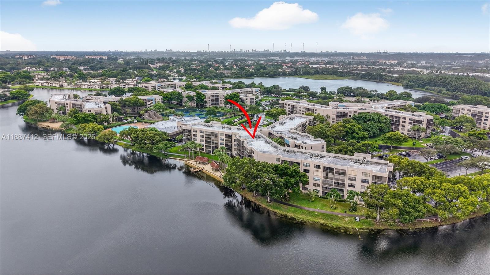 COLONY POINT 3 CONDO - Residential