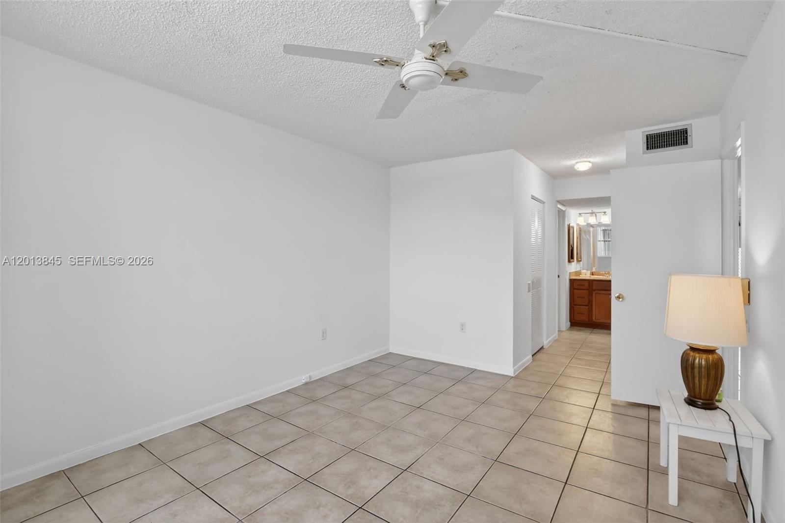 LIME BAY CONDOMINIUM 4 - Residential