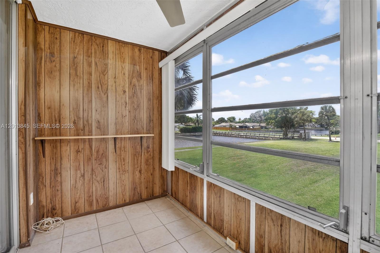 LIME BAY CONDOMINIUM 4 - Residential