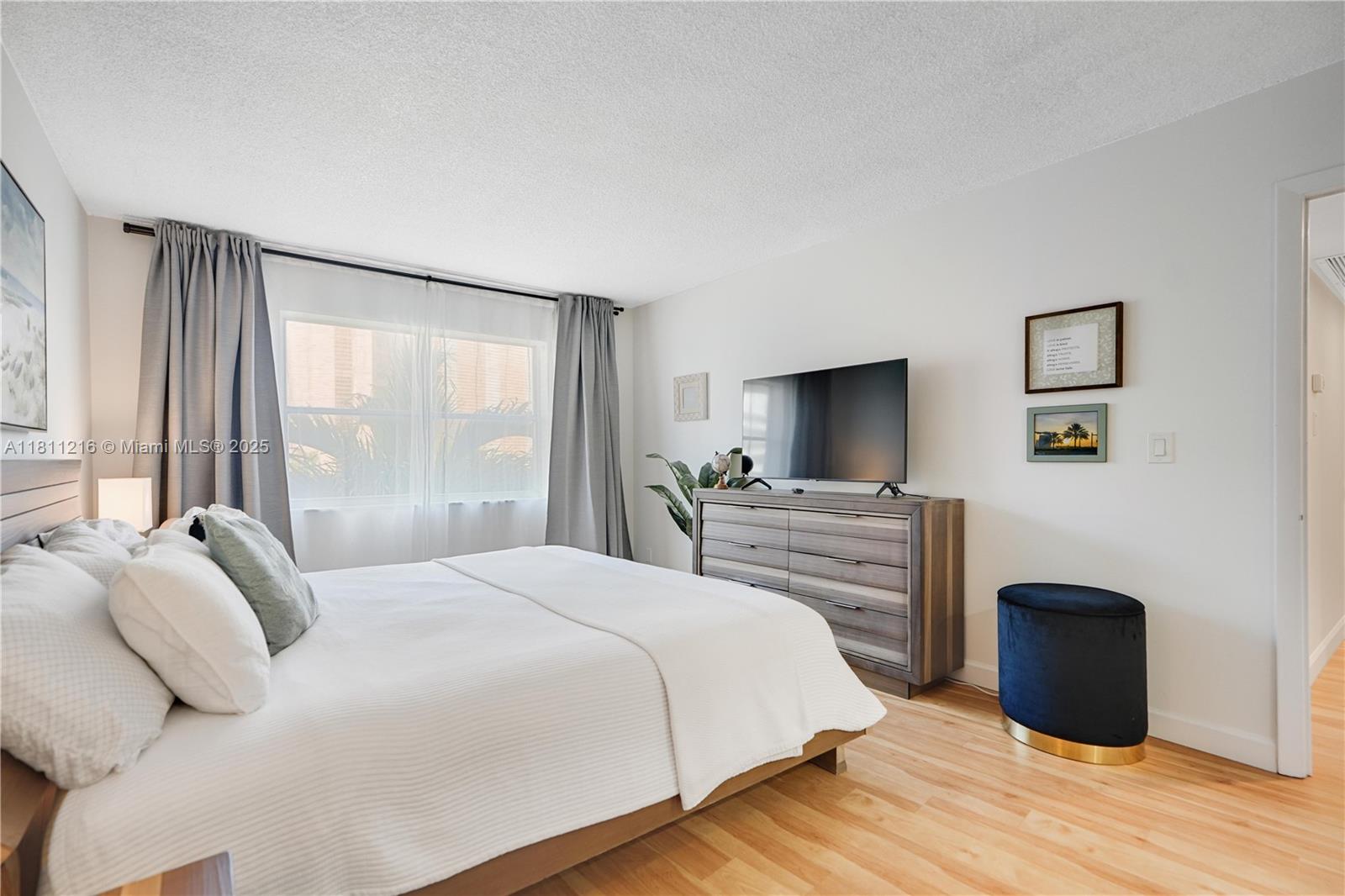 OCEAN VIEW TOWERS CONDO - Residential