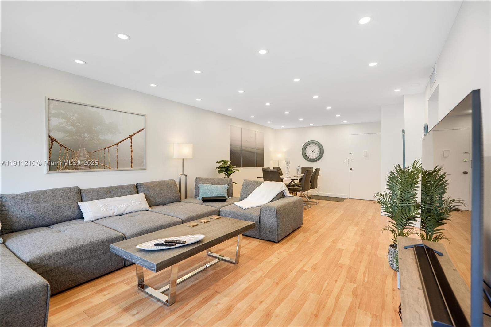 OCEAN VIEW TOWERS CONDO - Residential