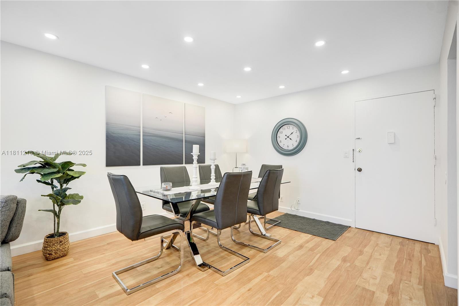 OCEAN VIEW TOWERS CONDO - Residential