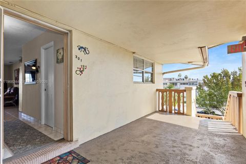 16750 NE 14th Ave 301 Miami FL 33162