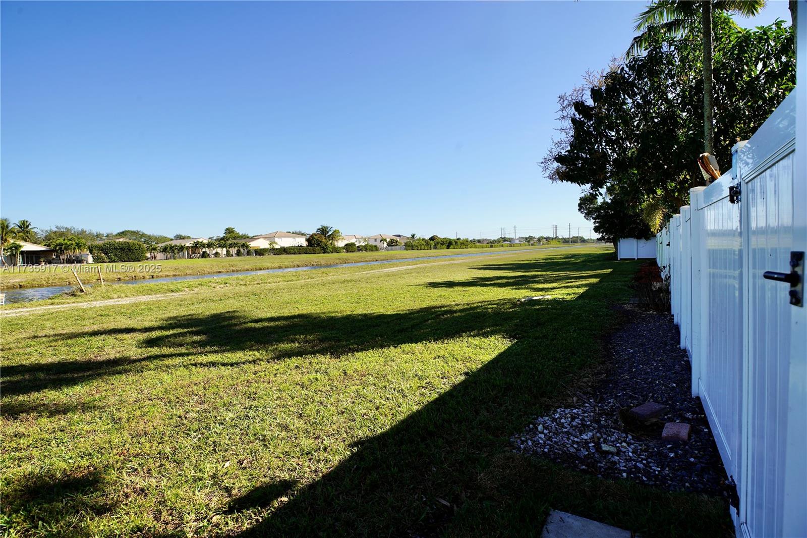 REPLAT OF PORTION OF M P - Residential