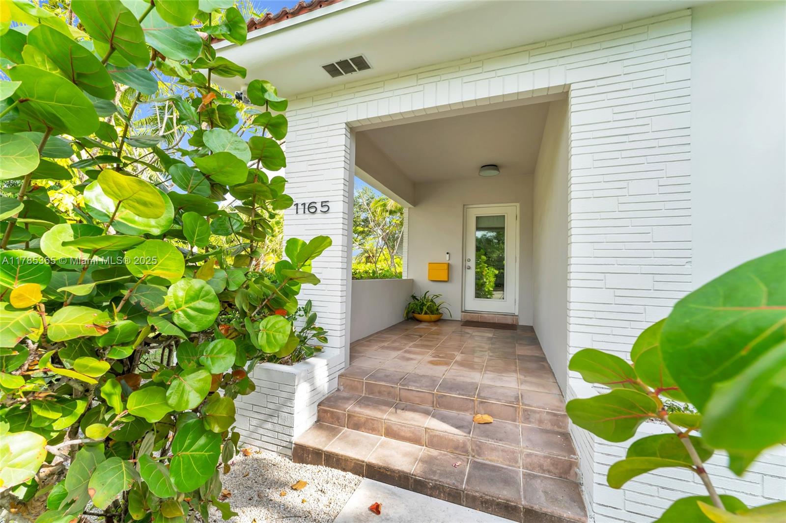 MIAMI SHORES ESTATES - Residential