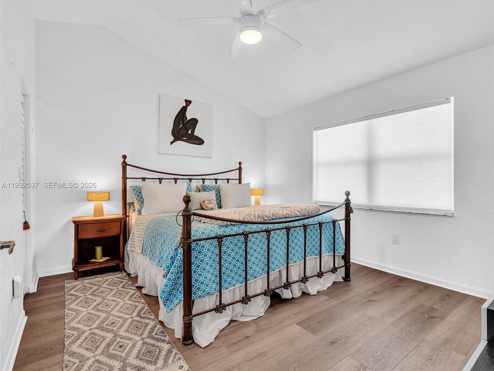 CORAL LAKES - Residential