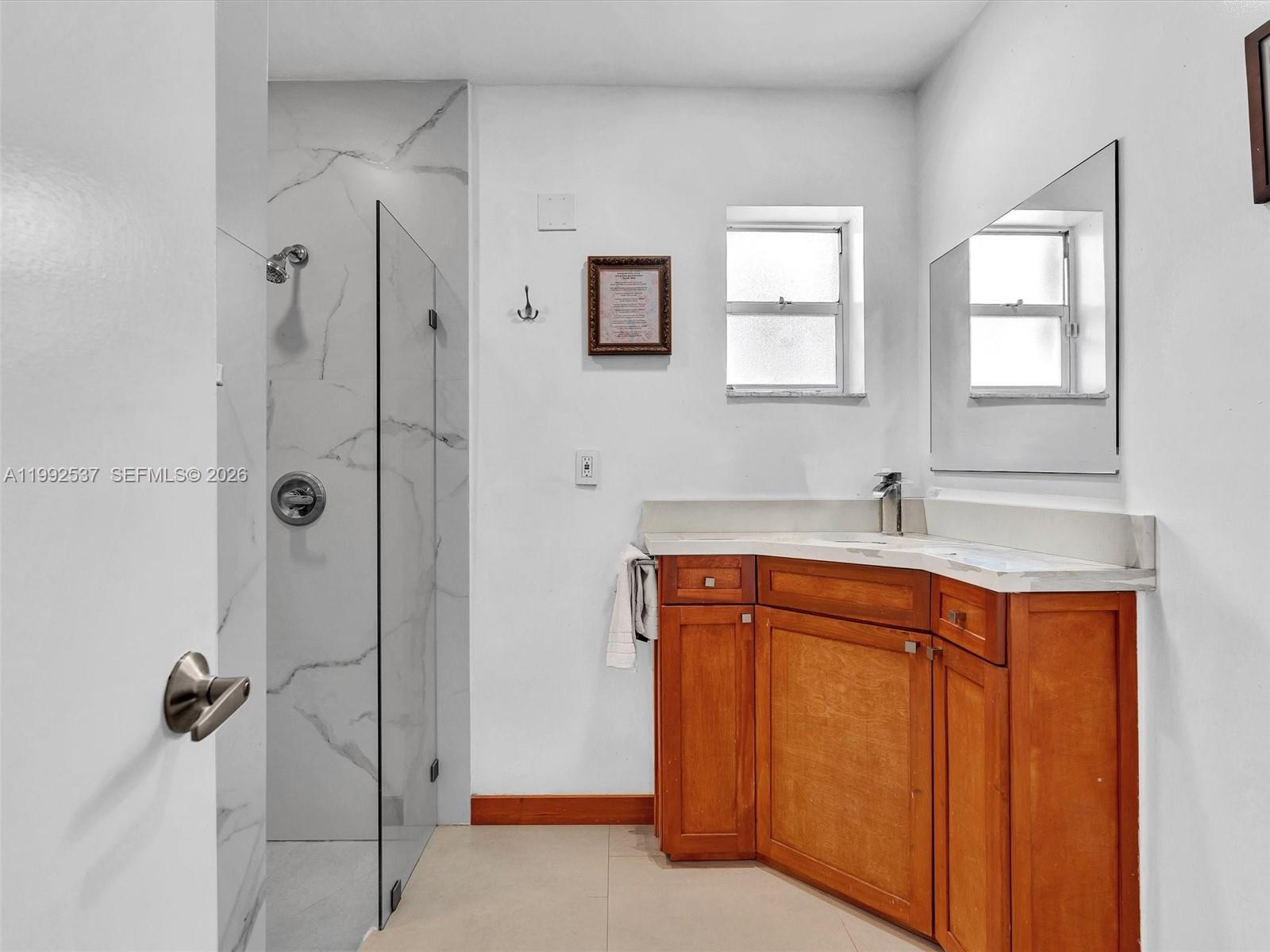 CORAL LAKES - Residential