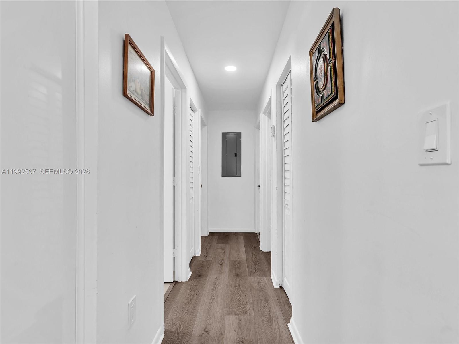 CORAL LAKES - Residential