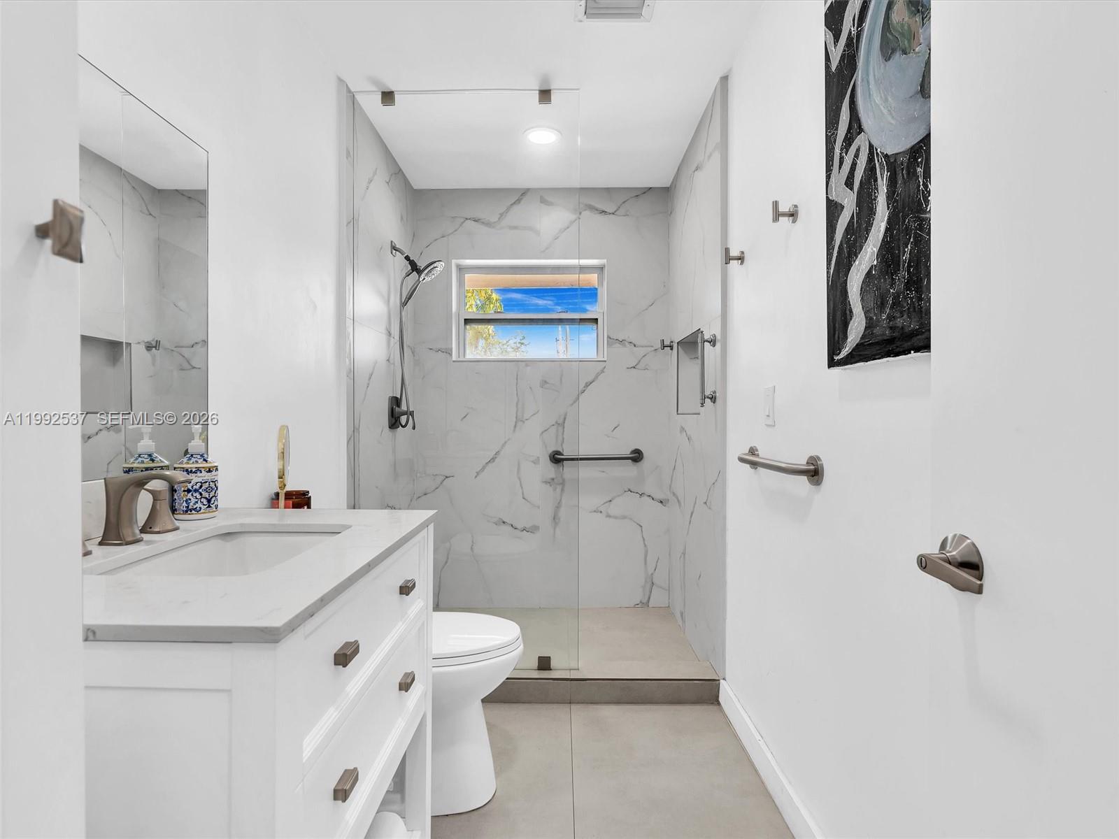 CORAL LAKES - Residential