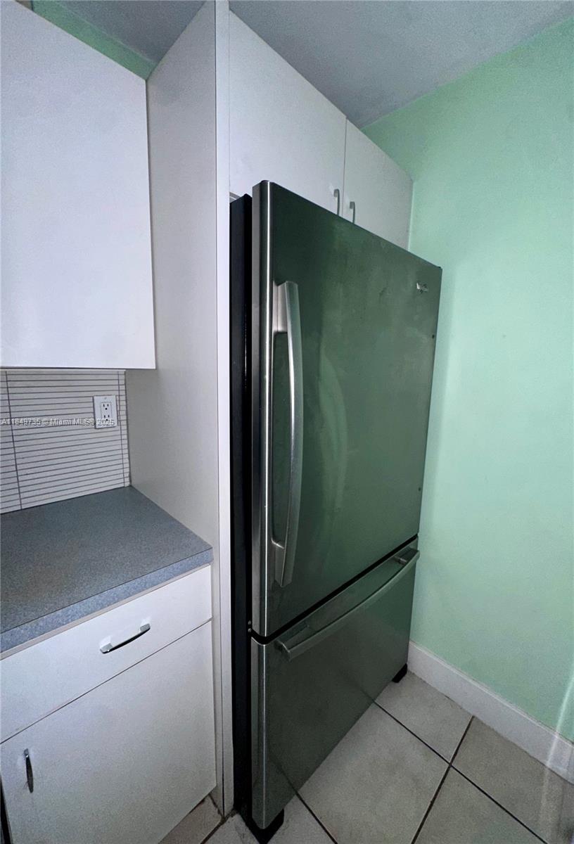 CYPRESS VILLAGE CONDO - Residential Lease