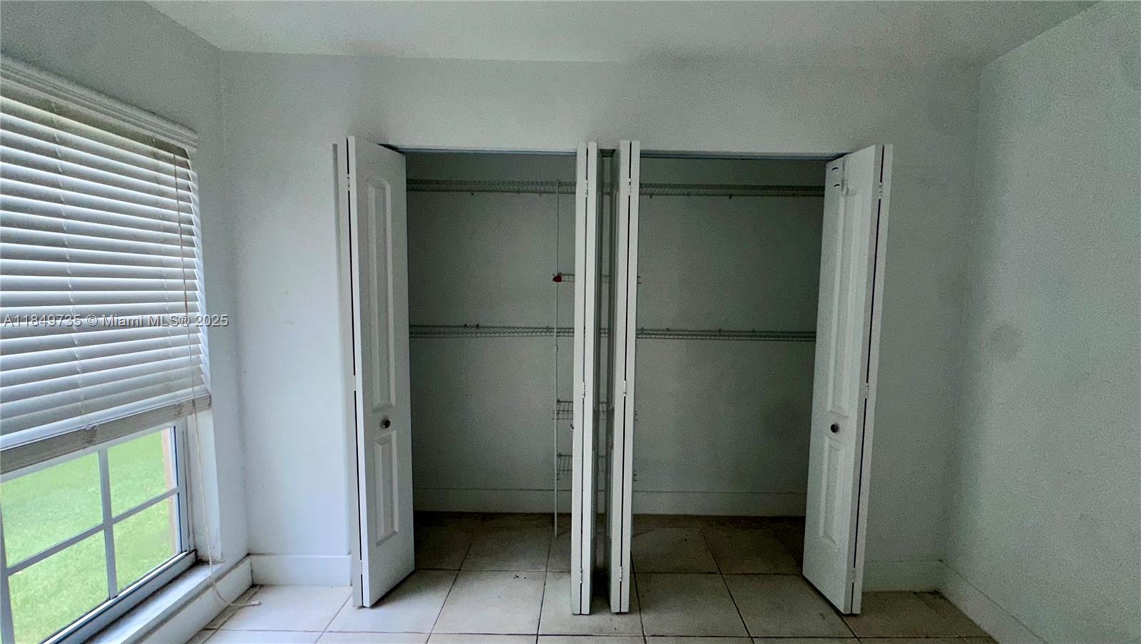 CYPRESS VILLAGE CONDO - Residential Lease