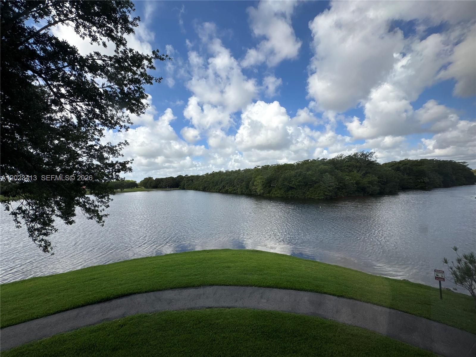 APPLEWOOD VILLAGE II-F CO - Residential