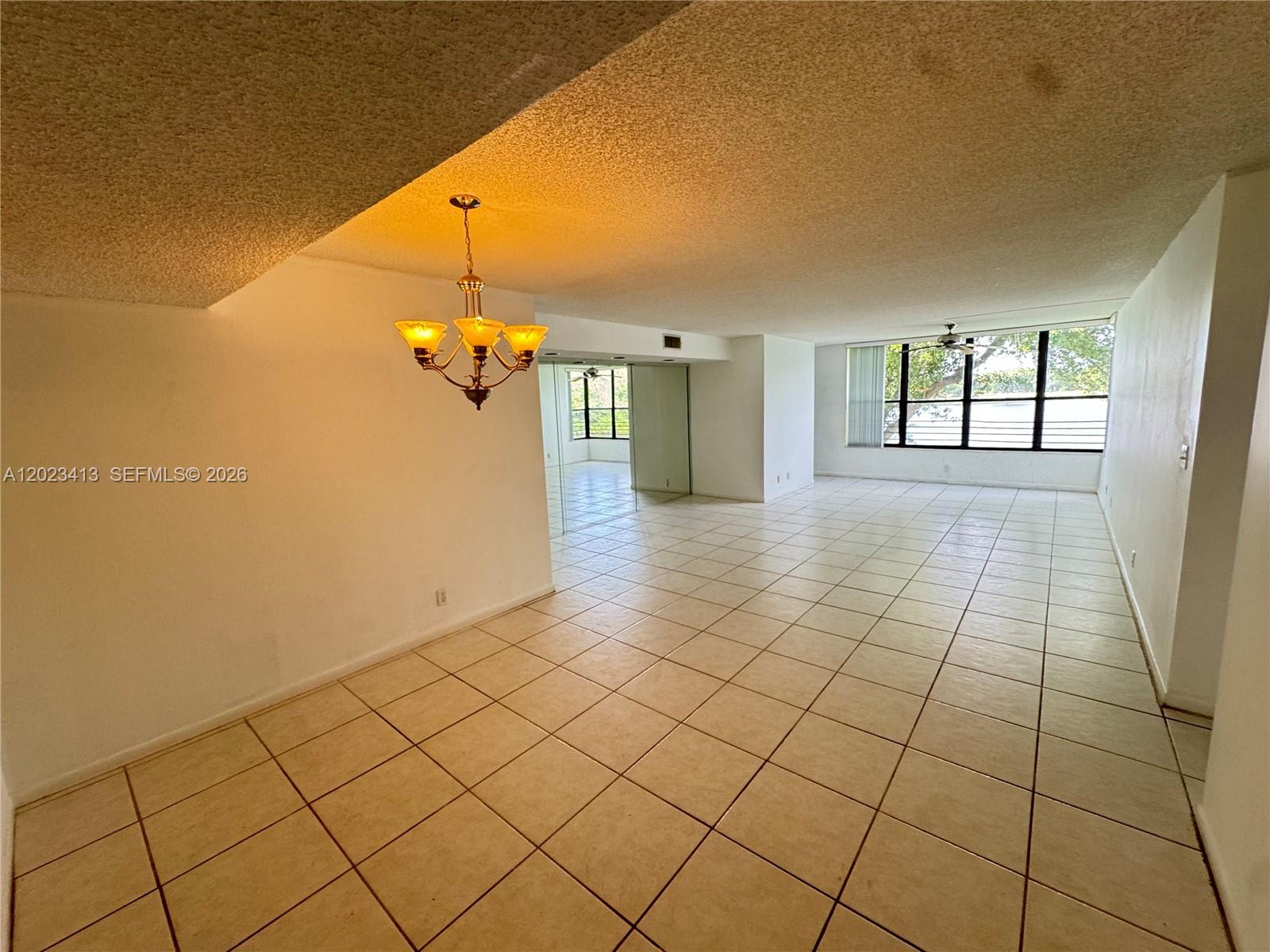 2768 S Carambola Cir S 206, Coconut Creek, FL, 33066/$224,999 3 2768 S Carambola Cir S 206