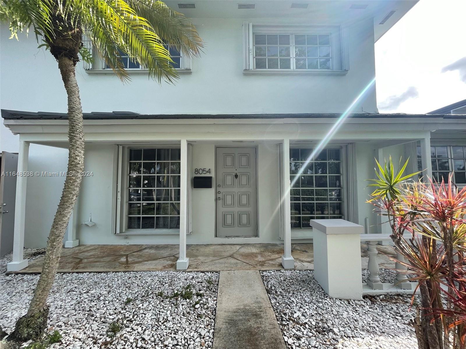 CAMINO COURT CONDO - Residential Lease