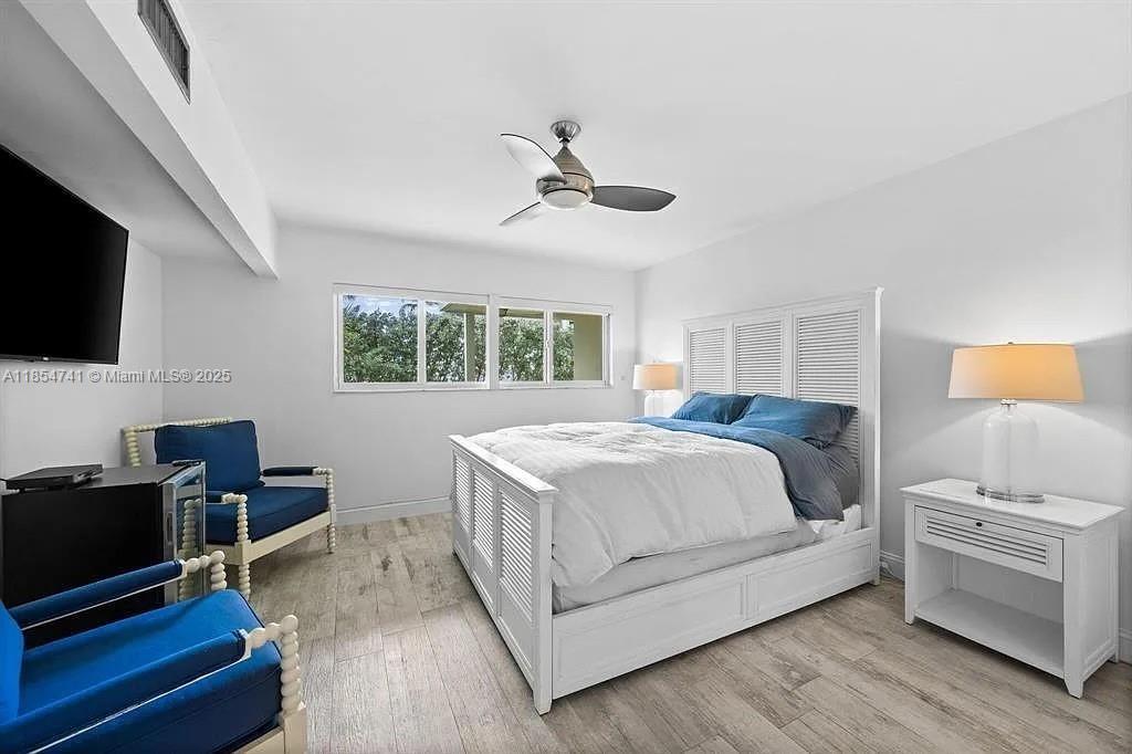 HILLSBORO IMPERIAL APTS C - Residential